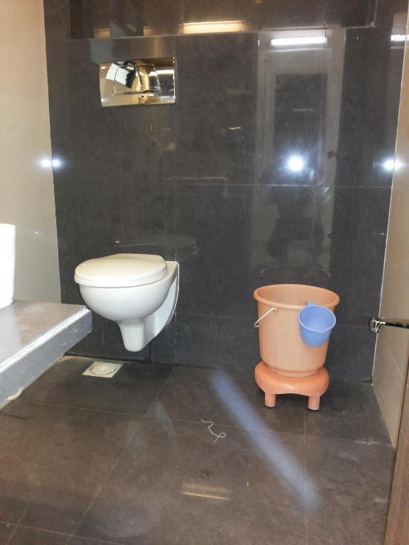 Royal Inn Ankleshwar Exterior photo