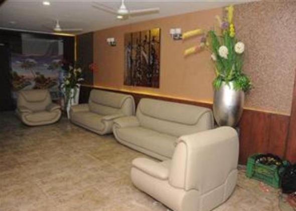 Royal Inn Ankleshwar Exterior photo