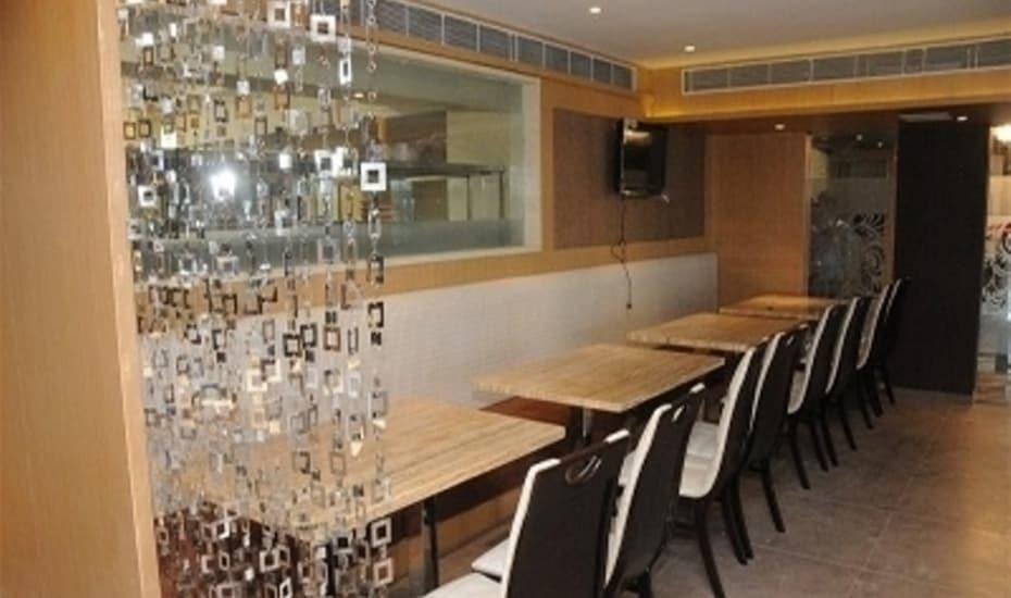 Royal Inn Ankleshwar Exterior photo
